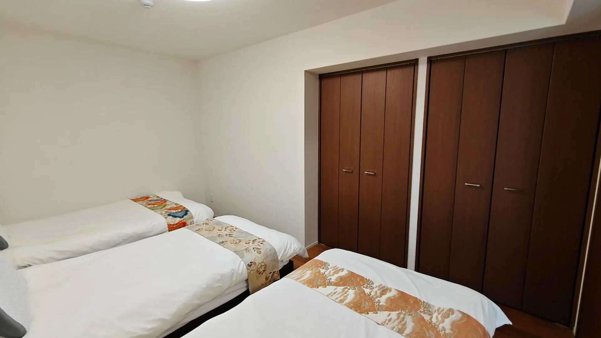 Aparthotel Shin-Imamiya Grand F Ósaka 0*,