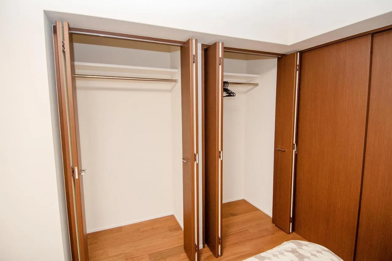 Residence Saku 大阪 0*,